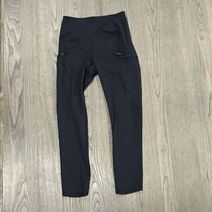 NWOT Victoria's Secret Pink Active Leggings Black Cropped Zipper Pockets Size XS